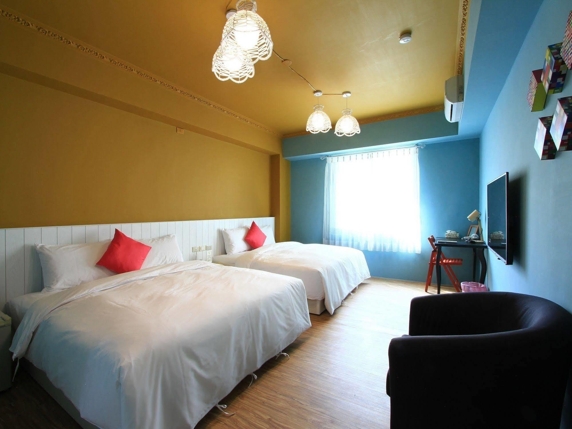 Yu Sen House Bed & Breakfast Кендин Екстериор снимка